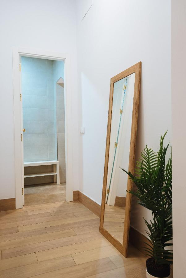 Hostly Rbh0 Modern Apartment Sevilla Exteriér fotografie